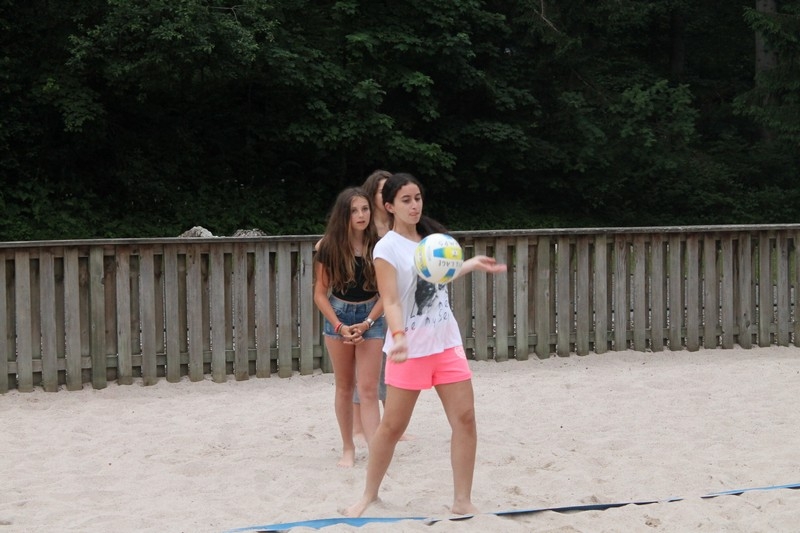 Village Camps International Summer Camp Leysin, Switzerland 2025-08-09 https://www.villagecamps.com/journals_admin/images/692-23-Reds Sports (47).jpg